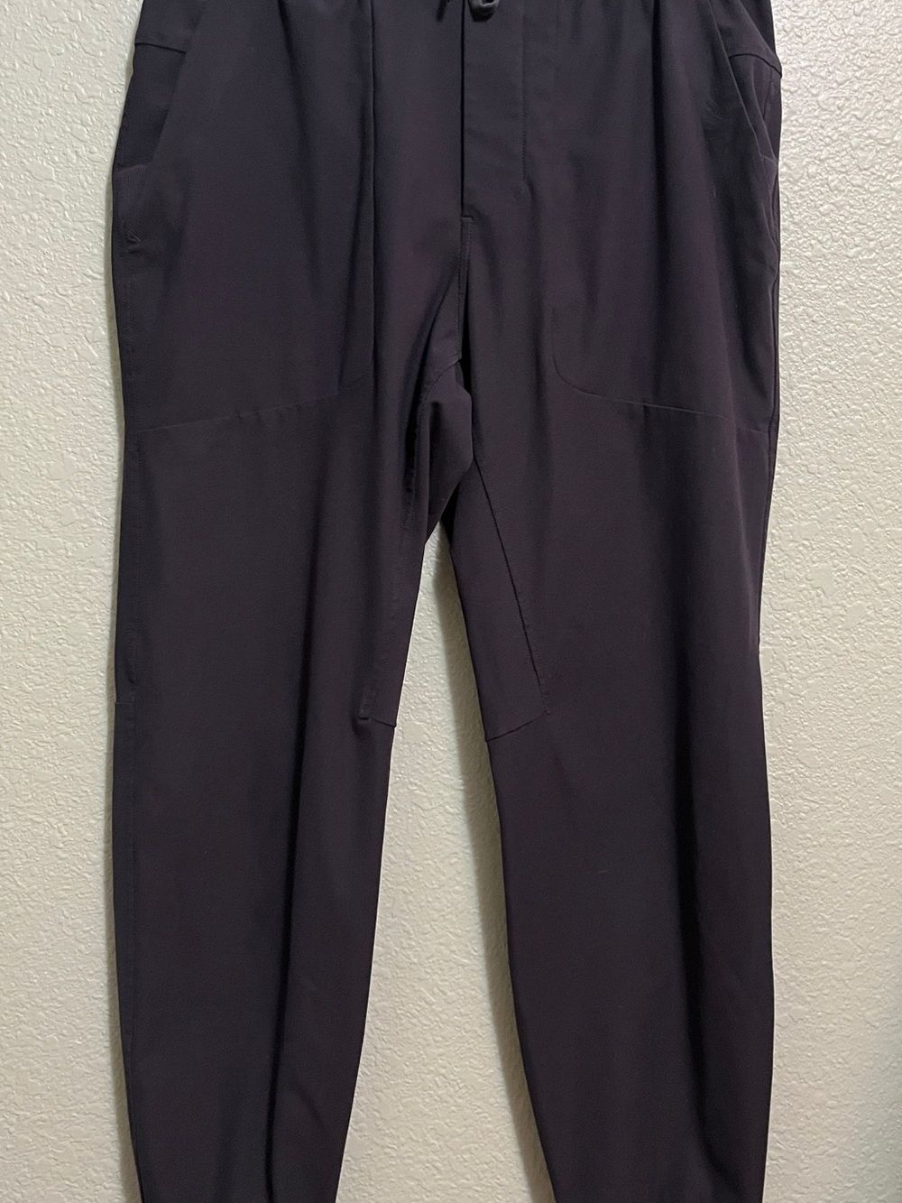 NWOT Lululemon athletica Women's Black Track Joggers.  Sz Medium